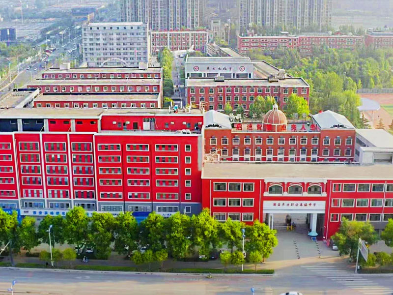 宝塔校园鸟瞰图