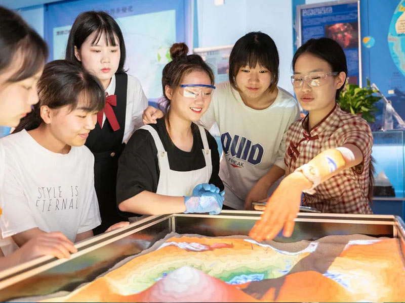 宝塔数字化地理实验室