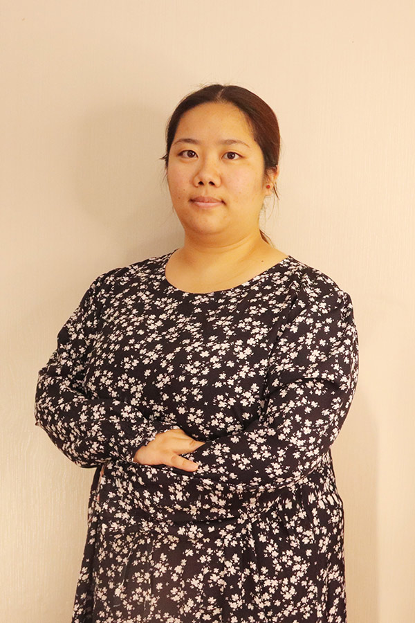 宝塔候洋  本科学历，优秀班主任